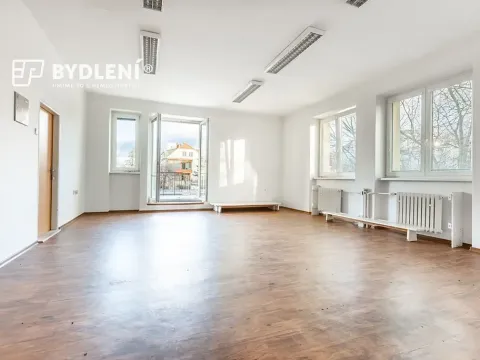 Pronájem komerční nemovitosti, Teplice, Jaselská, 754 m2