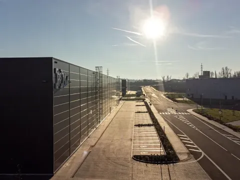 Pronájem skladu, Ostrava, 2000 m2