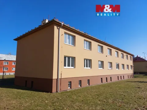 Prodej bytu 1+1, Klášterec nad Ohří - Miřetice u Klášterce nad Ohří, Pražská, 52 m2