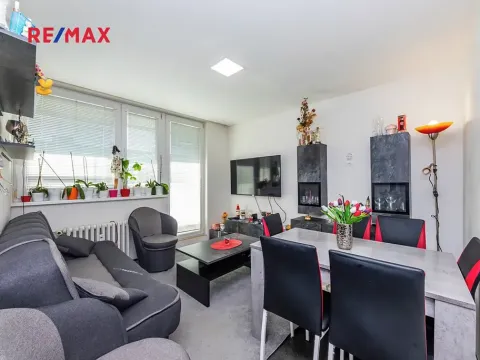 Prodej bytu 4+kk, Kladno, Vít. Nezvala, 70 m2