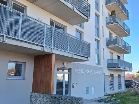 Pronájem bytu 2+kk, Nymburk, Ke Strouze, 40 m2