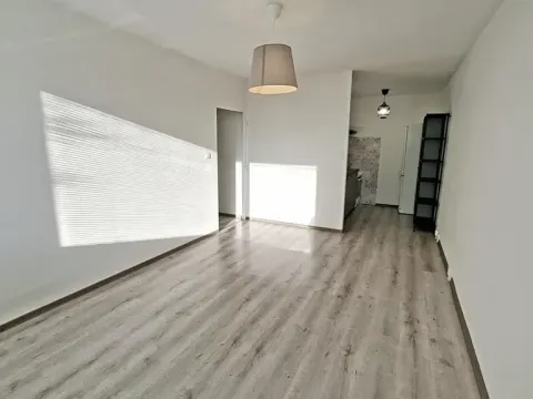 Pronájem bytu 2+kk, Praha - Střížkov, Roudnická, 56 m2