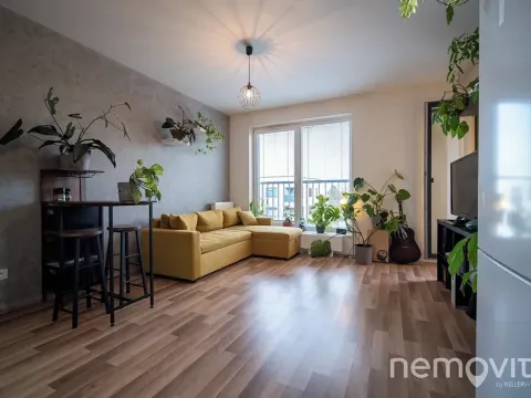 Pronájem bytu 2+kk, Praha - Uhříněves, Oty Bubeníčka, 47 m2