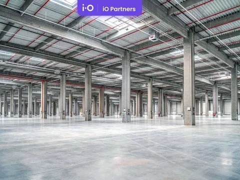 Pronájem skladu, Blučina, Hřbitovní, 2920 m2