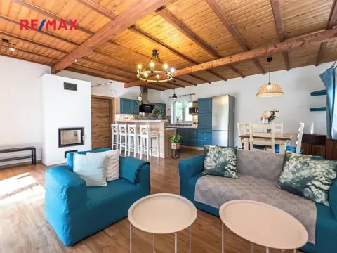 Pronájem rodinného domu, Mnichovice, Myšlínská, 221 m2