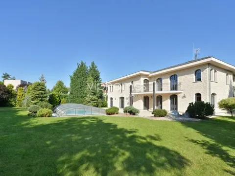 Pronájem vily, Praha - Nebušice, 400 m2