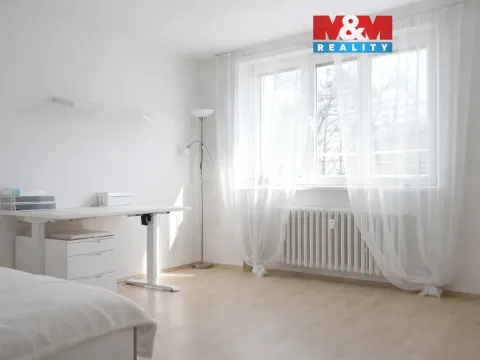 Pronájem bytu 1+1, Kladno, Na vyhaslém, 41 m2