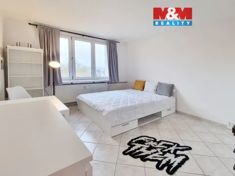 Pronájem bytu 1+kk, Karlovy Vary - Drahovice, Gagarinova, 20 m2