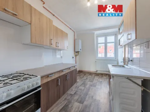 Prodej bytu 2+1, Karlovy Vary - Rybáře, Lad. Koubka, 50 m2