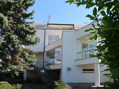 Prodej vily, Křižanov, Benešovo náměstí, 530 m2