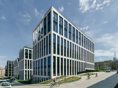 Pronájem kanceláře, Praha - Vinohrady, Italská, 457 m2