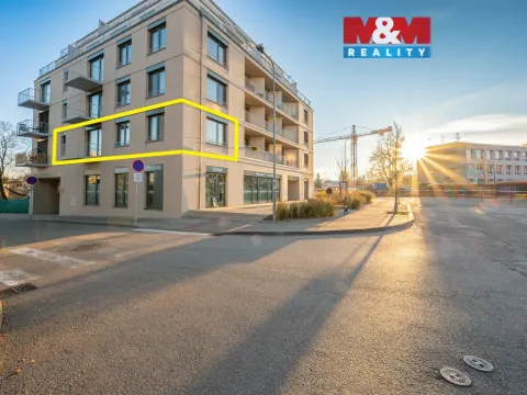 Prodej bytu 3+kk, Benešov, Dukelská, 77 m2