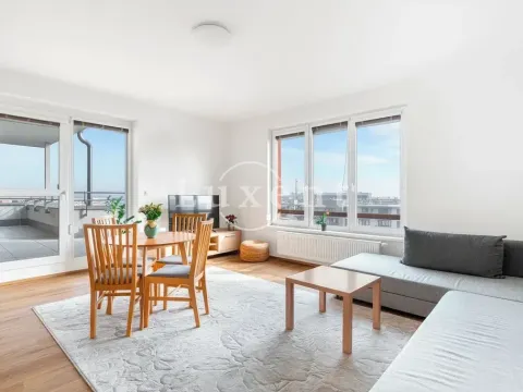 Prodej bytu 2+kk, Praha - Čakovice, Tryskovická, 62 m2