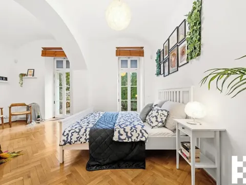 Prodej bytu 2+kk, Praha - Vinohrady, Americká, 76 m2