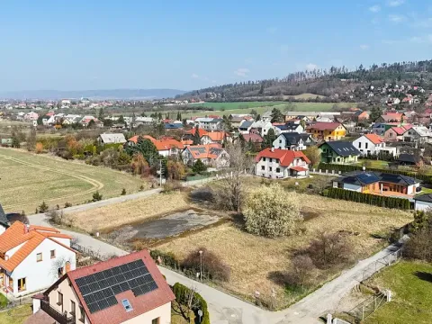 Prodej pozemku pro bydlení, Samotišky, Třešňová, 644 m2
