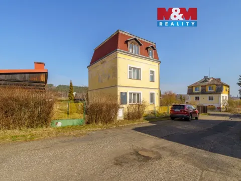 Prodej rodinného domu, Karlovy Vary - Stará Role, Korunní, 96 m2