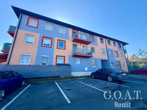 Prodej bytu 3+kk, Vochov, 61 m2