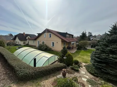 Pronájem rodinného domu, Písek, V Lukách, 400 m2