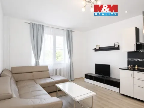 Pronájem bytu 3+kk, Praha - Vysočany, Podnádražní, 72 m2