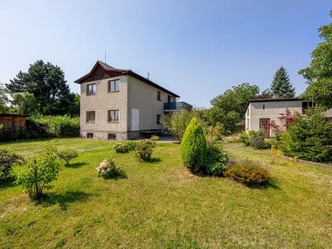 Prodej rodinného domu, Strančice, 193 m2