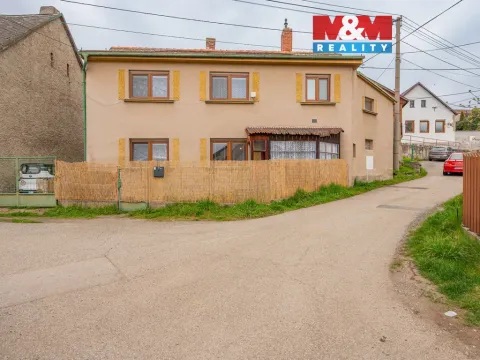 Prodej rodinného domu, Divišov, Na Malé Straně, 106 m2