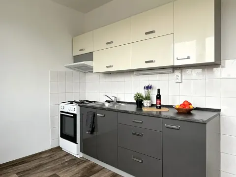 Pronájem bytu 3+1, Česká Lípa, Okružní, 74 m2