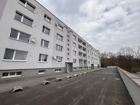 Prodej bytu 3+1, Liberec, Sněhurčina, 70 m2