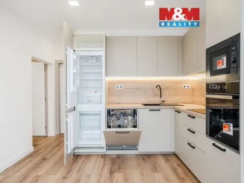 Prodej bytu 3+kk, Ostrava - Poruba, Oty Synka, 67 m2