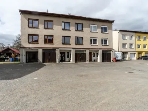 Prodej rodinného domu, Chrást, 170 m2