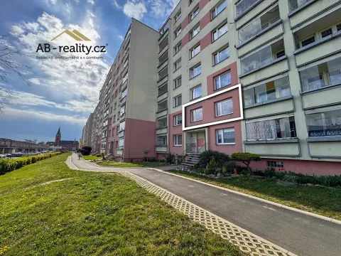 Prodej bytu 1+1, Teplice, Antala Staška, 35 m2