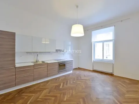 Pronájem bytu 3+kk, Praha - Vinohrady, náměstí Jiřího z Poděbrad, 93 m2
