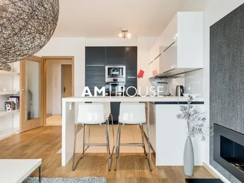 Pronájem bytu 2+kk, Praha - Vysočany, Ocelářská, 55 m2