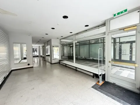 Pronájem obchodního prostoru, Praha - Staré Město, Revoluční, 70 m2