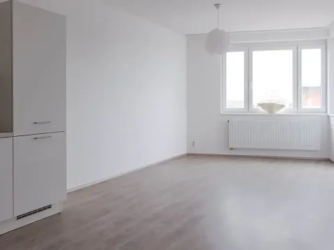 Pronájem bytu 2+kk, Praha - Střížkov, Makedonská, 57 m2