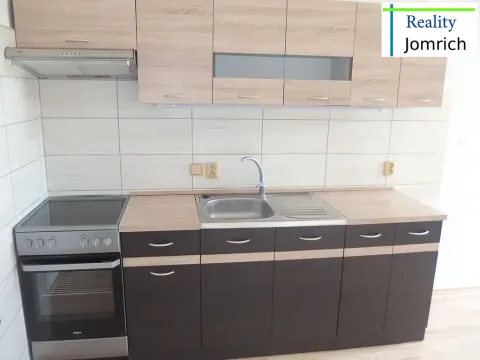 Pronájem bytu 2+1, Liberec, Na Srázu, 52 m2