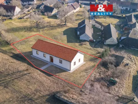 Prodej rodinného domu, Chlumy, 94 m2