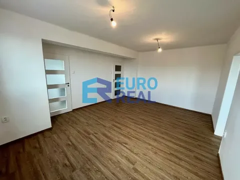Pronájem bytu 2+1, Praha - Modřany, U zastávky, 55 m2