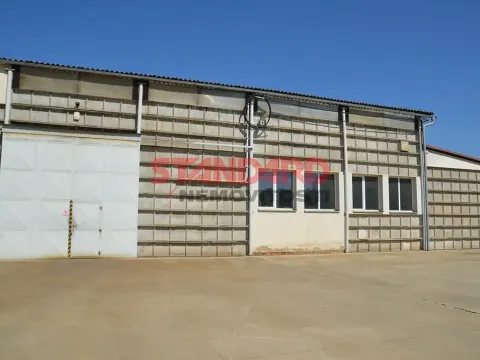 Pronájem výrobních prostor, Neurazy, 273 m2