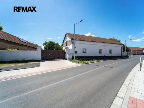 Prodej rodinného domu, Pečky, Pečecká, 140 m2