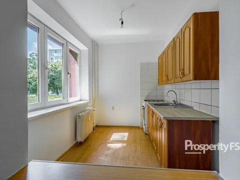 Prodej bytu 1+1, Karviná - Ráj, Školská, 35 m2