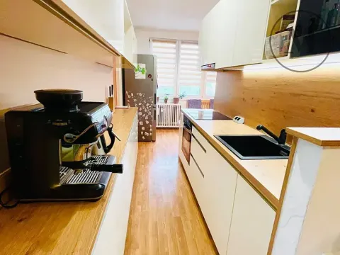 Pronájem bytu 3+1, České Budějovice, Klaricova, 67 m2