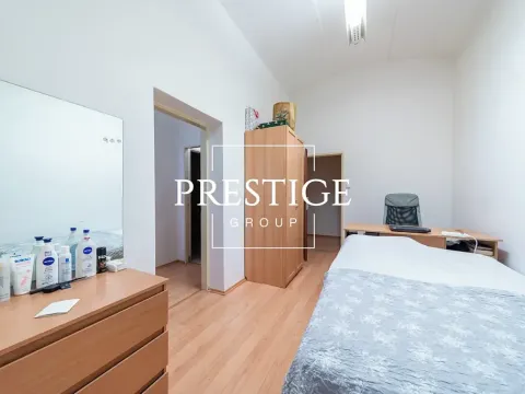 Pronájem bytu 1+1, Praha - Vinohrady, Šafaříkova, 39 m2