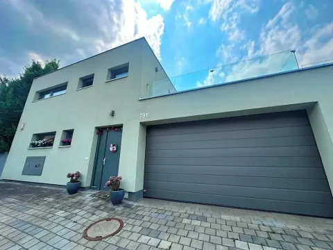 Prodej rodinného domu, Praha - Lipence, Jílovišťská, 216 m2