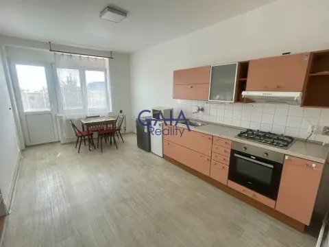 Prodej bytu 1+1, Kyjov, třída Palackého, 61 m2