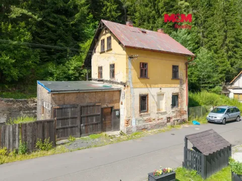 Prodej rodinného domu, Oloví, Pplk. Sochora, 140 m2