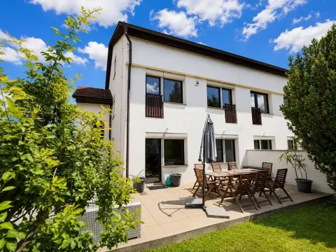 Pronájem kanceláře, Praha - Braník, U háje, 380 m2