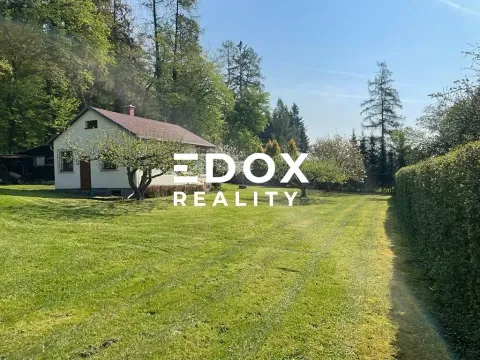 Prodej pozemku pro bydlení, Strančice, 1551 m2