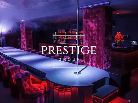 Pronájem obchodního prostoru, Praha - Nové Město, 140 m2