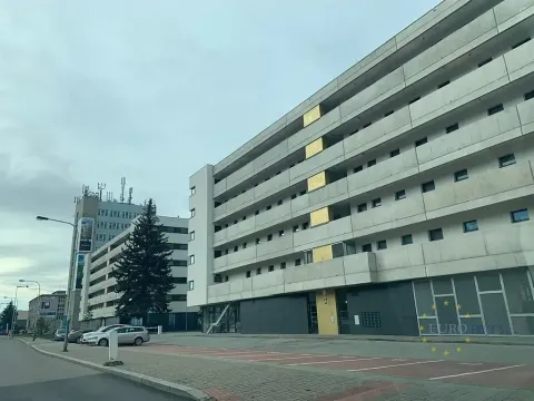 Pronájem bytu 1+kk, Praha - Modřany, Mezi vodami, 37 m2