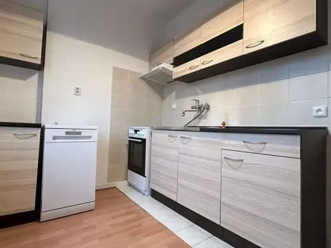 Pronájem bytu 2+1, Bánov, 55 m2